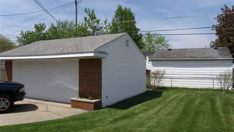 18031 N Wind, Fraser, MI 48026 photo 25