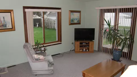 18031 N Wind, Fraser, MI 48026 photo 17