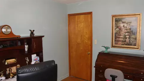 18031 N Wind, Fraser, MI 48026 photo 14