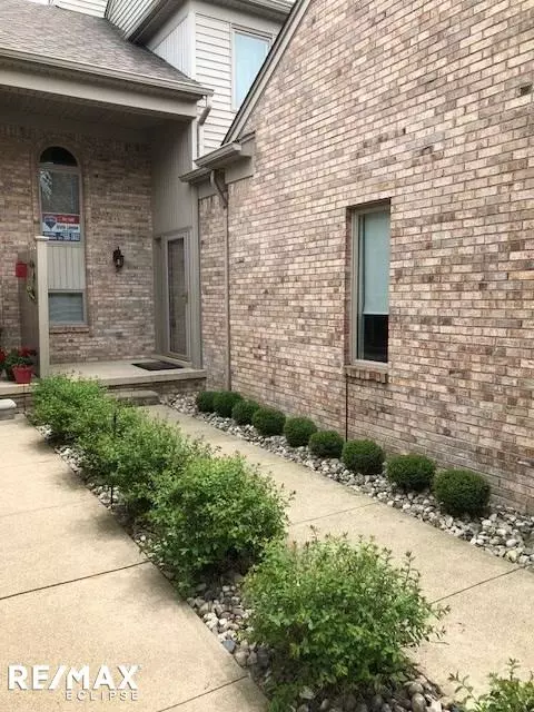 1935 River # 31, Saint Clair, MI 48079 photo 2