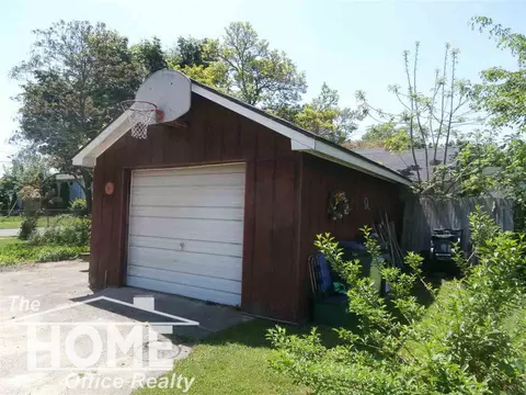 307 E Clinton, Durand, MI 48429 photo 5