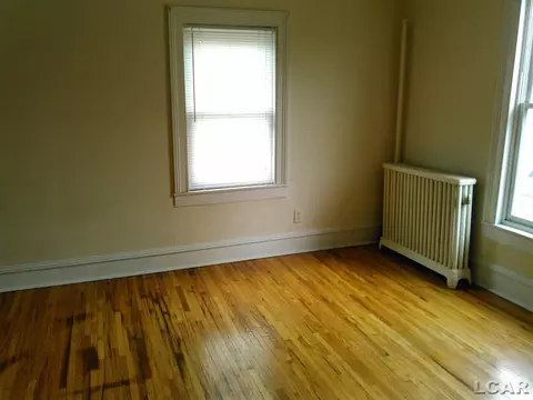 505 E Maumee, Adrian, MI 49221 photo 5