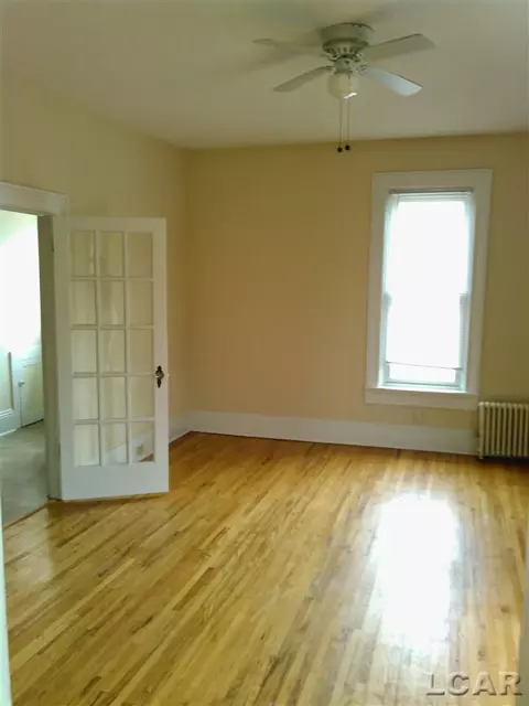 505 E Maumee, Adrian, MI 49221 photo 7