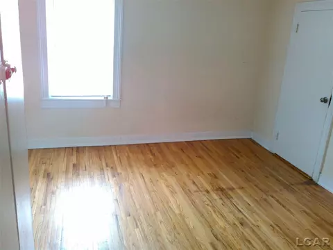 505 E Maumee, Adrian, MI 49221 photo 17