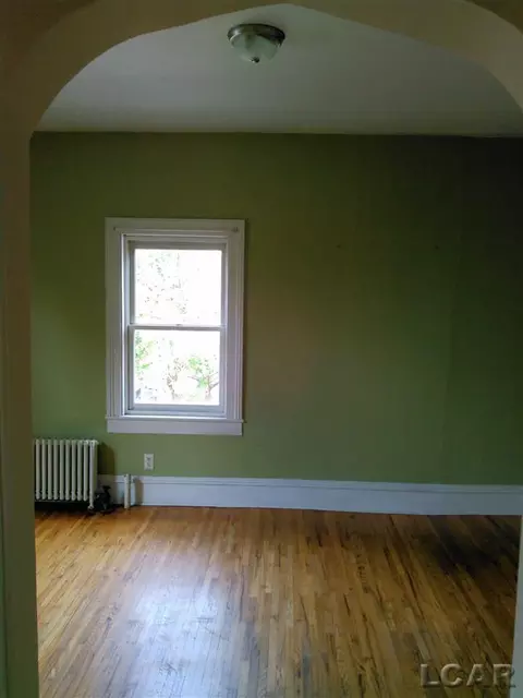 505 E Maumee, Adrian, MI 49221 photo 11