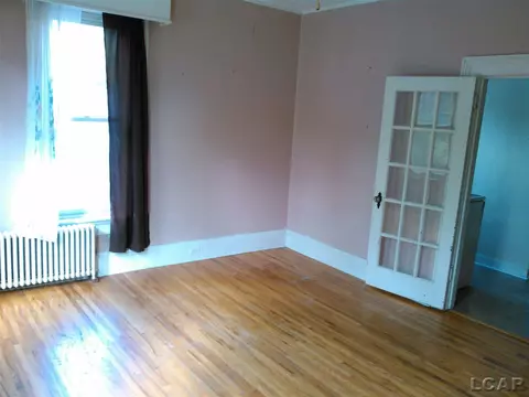 505 E Maumee, Adrian, MI 49221 photo 8
