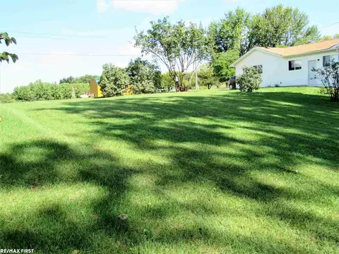 357 Meadow, Brooklyn, MI 49230 photo 9