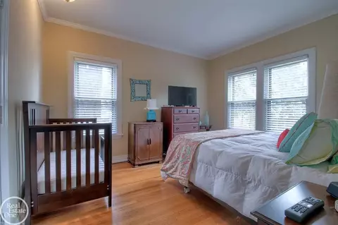 832 Trombley, Grosse Pointe Park, MI 48230 photo 22