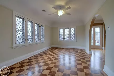 832 Trombley, Grosse Pointe Park, MI 48230 photo 29