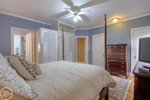 832 Trombley, Grosse Pointe Park, MI 48230 photo 21