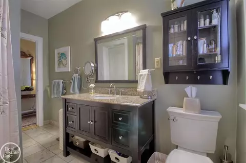 832 Trombley, Grosse Pointe Park, MI 48230 photo 19