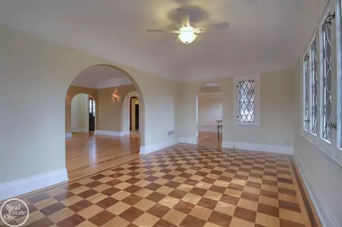 832 Trombley, Grosse Pointe Park, MI 48230 photo 30