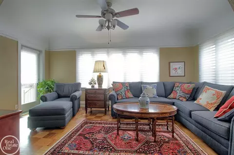 832 Trombley, Grosse Pointe Park, MI 48230 photo 13