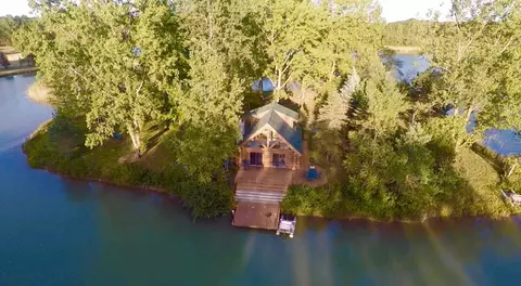 376 W Beaver, Kawkawlin, MI 48631 photo 1