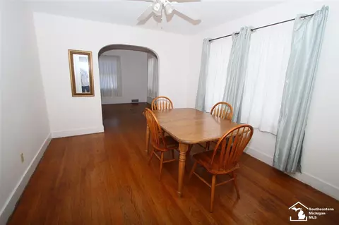 532 Godfroy, Monroe, MI 48162 photo 7