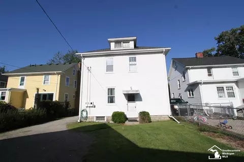 532 Godfroy, Monroe, MI 48162 photo 4