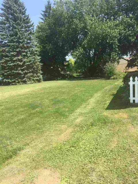 28368 Walker, Warren, MI 48092 photo 2