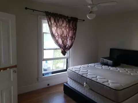512 Avon, Flint, MI 48503 photo 8