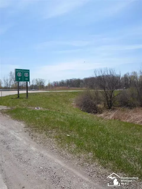 1 E Main, Milan, MI 48160 photo 5
