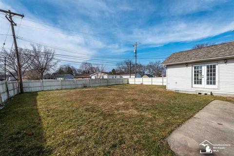 241 Armitage, Monroe, MI 48162 photo 20
