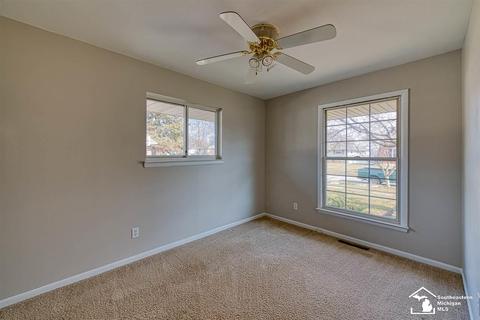 241 Armitage, Monroe, MI 48162 photo 14