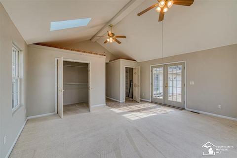 241 Armitage, Monroe, MI 48162 photo 7