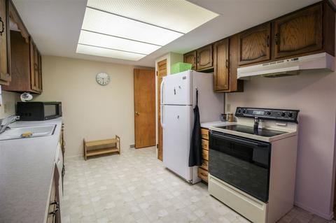 5203 N Elms Rd, Flushing, MI 48433 photo 8