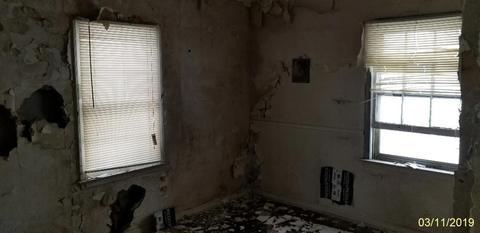 1518 E Carpenter, Flint, MI 48505 photo 9