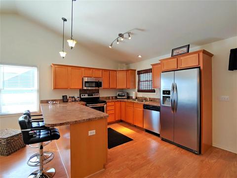 1161 Jackson, Owosso, MI 48867 photo 3