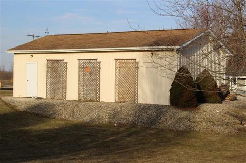 11494 E Coldwater, Davison, MI 48423 photo 5