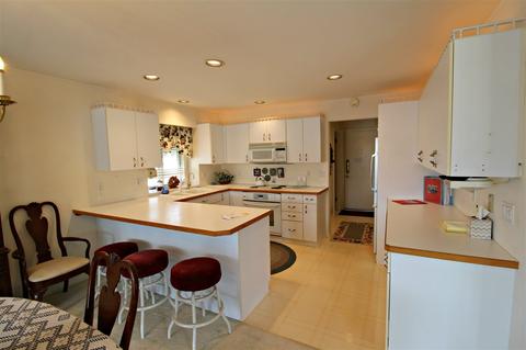 5566 Hickory Cir, Flushing, MI 48433 photo 7