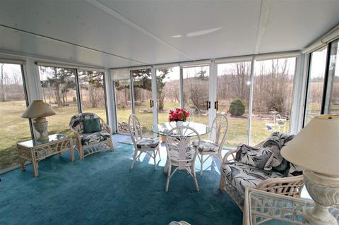 5566 Hickory Cir, Flushing, MI 48433 photo 13