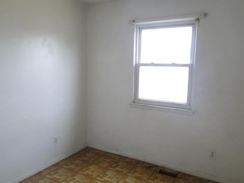 1198 E Cass Ave, Flint, MI 48504 photo 5