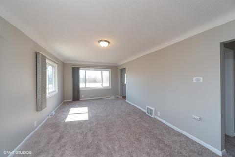 5245 Torrey Rd, Flint, MI 48507 photo 4