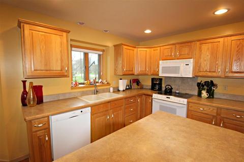 6485 Boulder Dr, Flushing, MI 48433 photo 10