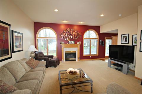 6485 Boulder Dr, Flushing, MI 48433 photo 3