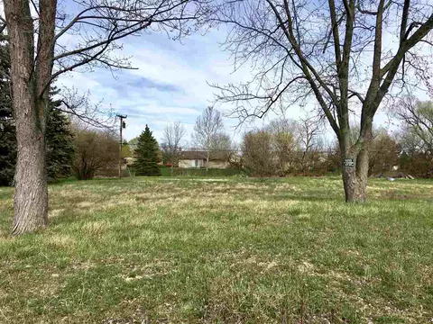 46770 Tilch, Macomb, MI 48044 photo 4