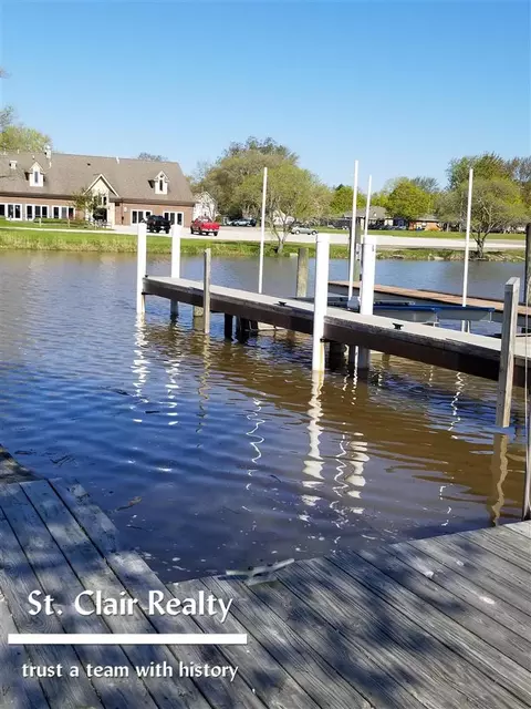 18 North Pine River Road, Saint Clair, MI 48079 photo 3