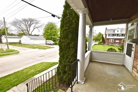 219 Navarre, Monroe, MI 48161 photo 14
