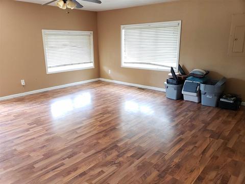 5297 Flushing Rd, Flushing, MI 48433 photo 8