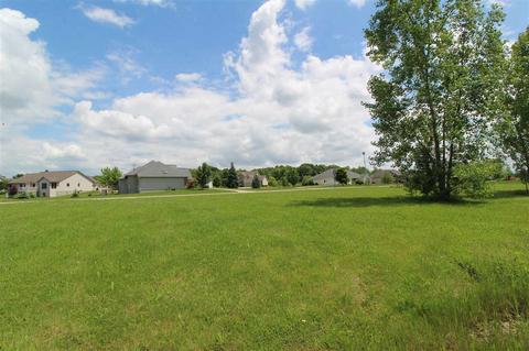 2281 Stonefield Dr, Flushing, MI 48433 photo 2