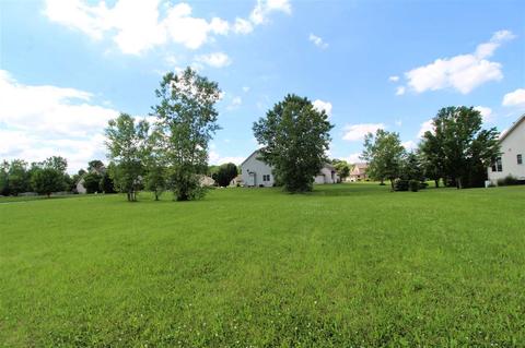2281 Stonefield Dr, Flushing, MI 48433 photo 4