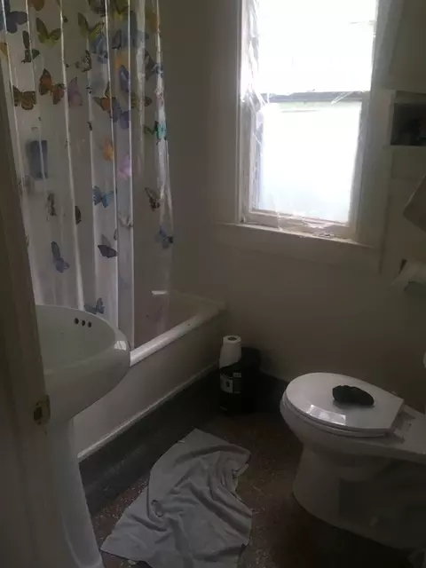 3910 Circle, Flint, MI 48507 photo 10