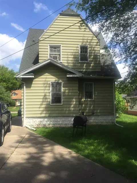 3910 Circle, Flint, MI 48507 photo 2