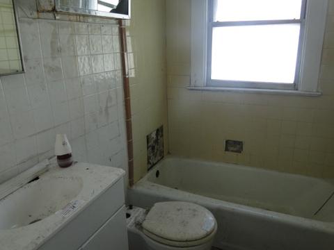 2706 Mackin Rd, Flint, MI 48504 photo 7