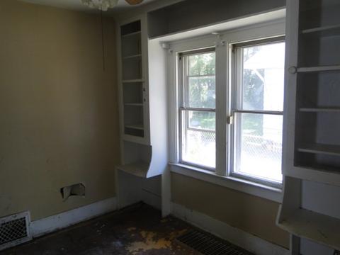 2706 Mackin Rd, Flint, MI 48504 photo 4