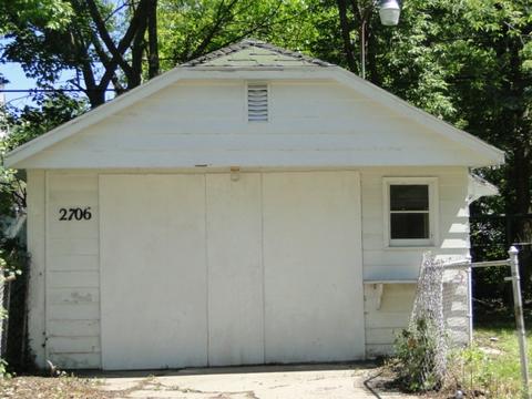 2706 Mackin Rd, Flint, MI 48504 photo 11