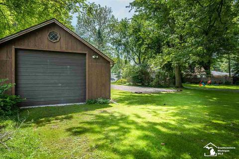 12207 Maxwell, Carleton, MI 48117 photo 6