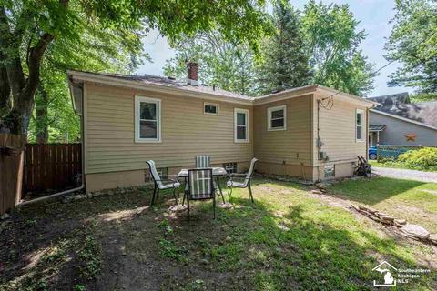 12207 Maxwell, Carleton, MI 48117 photo 4