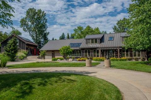 1057 E Garrison, Owosso, MI 48867 photo 46